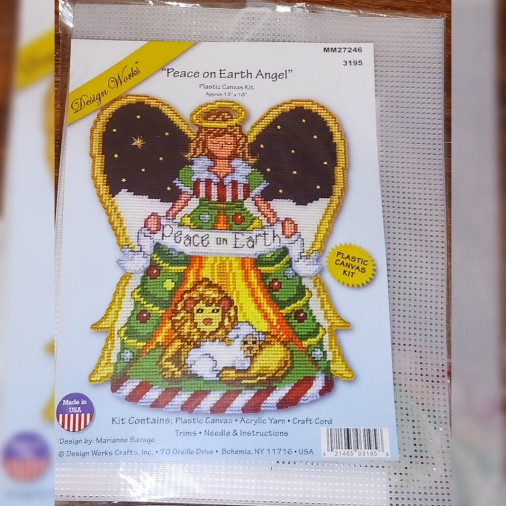 Peace On Earth Christmas Angel Plastic Canvas Kit Design Works NEW Sealed